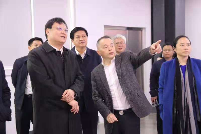 湖南省委常委、省國(guó)資委書(shū)記等赴邵陽(yáng)調(diào)研國(guó)資國(guó)企工作方案考察團(tuán)來(lái)我公司調(diào)研